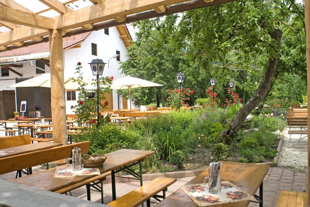 Hotel Zum Fischerwirt Baindlkirch ภายนอก รูปภาพ