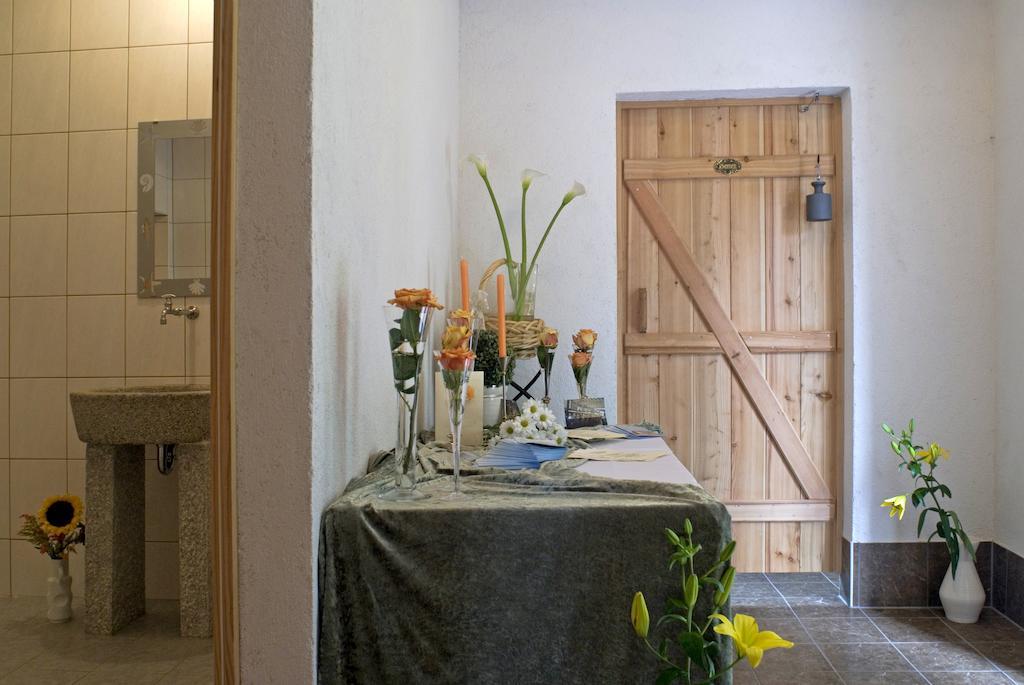 Hotel Zum Fischerwirt Baindlkirch ภายนอก รูปภาพ
